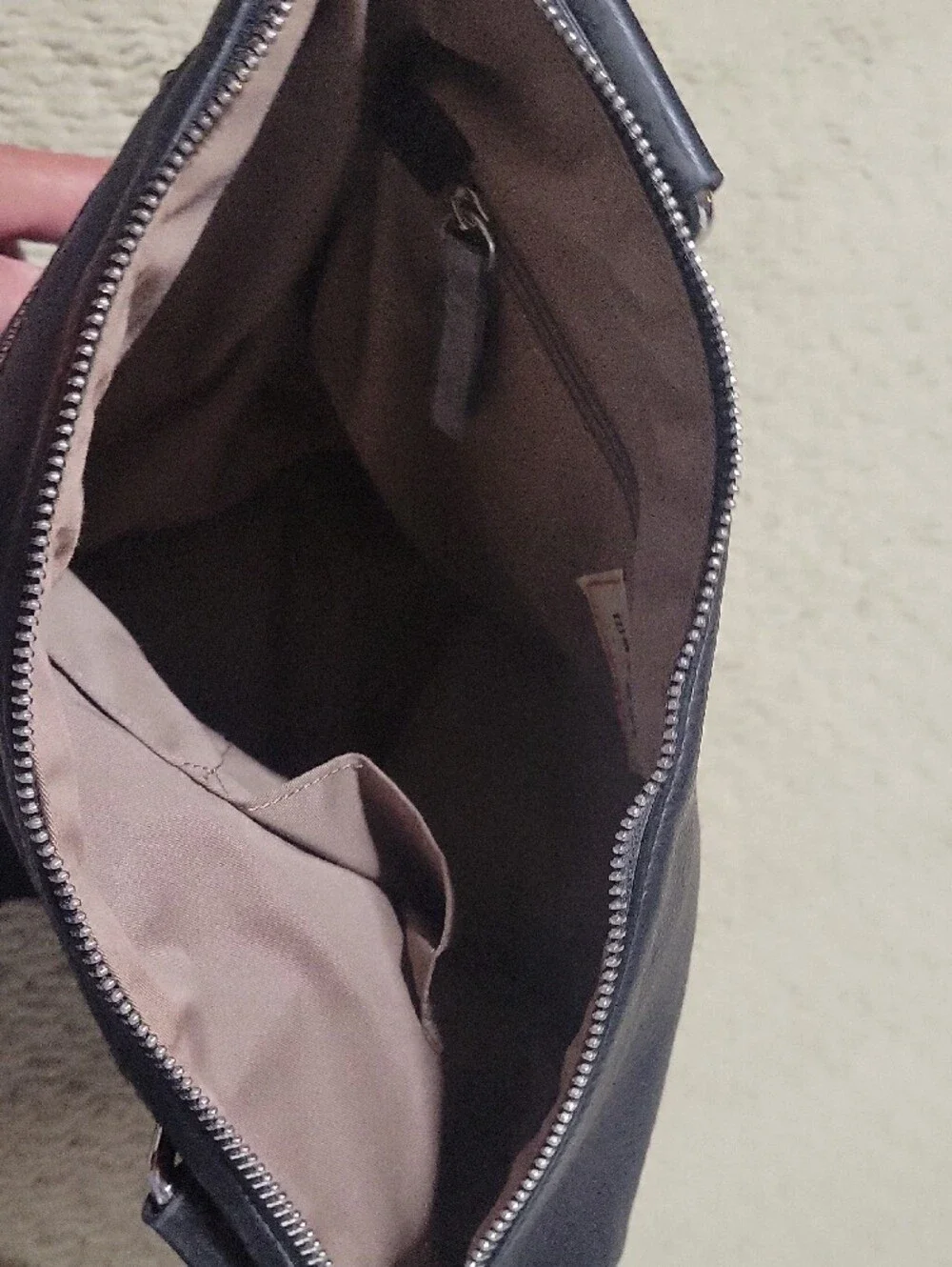 Margot Black Leather Messenger Crossbody Bag